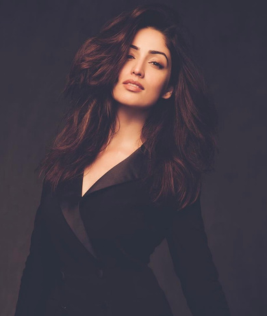 Yami Gautam in Black